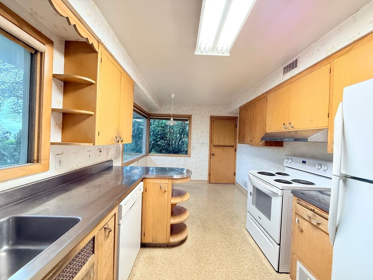 2815 Sw Sunset Blvd - Photo 6 of 37