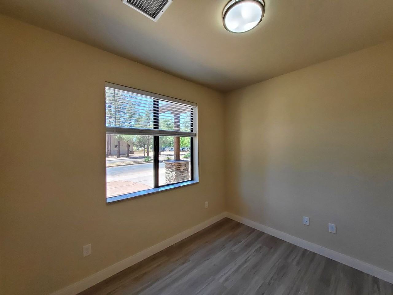 200 E Malibu Dr Unit A5 #A5 - Photo 6 of 25