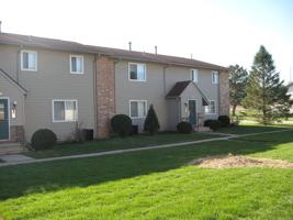 featured image of 4942 Dubois Dr