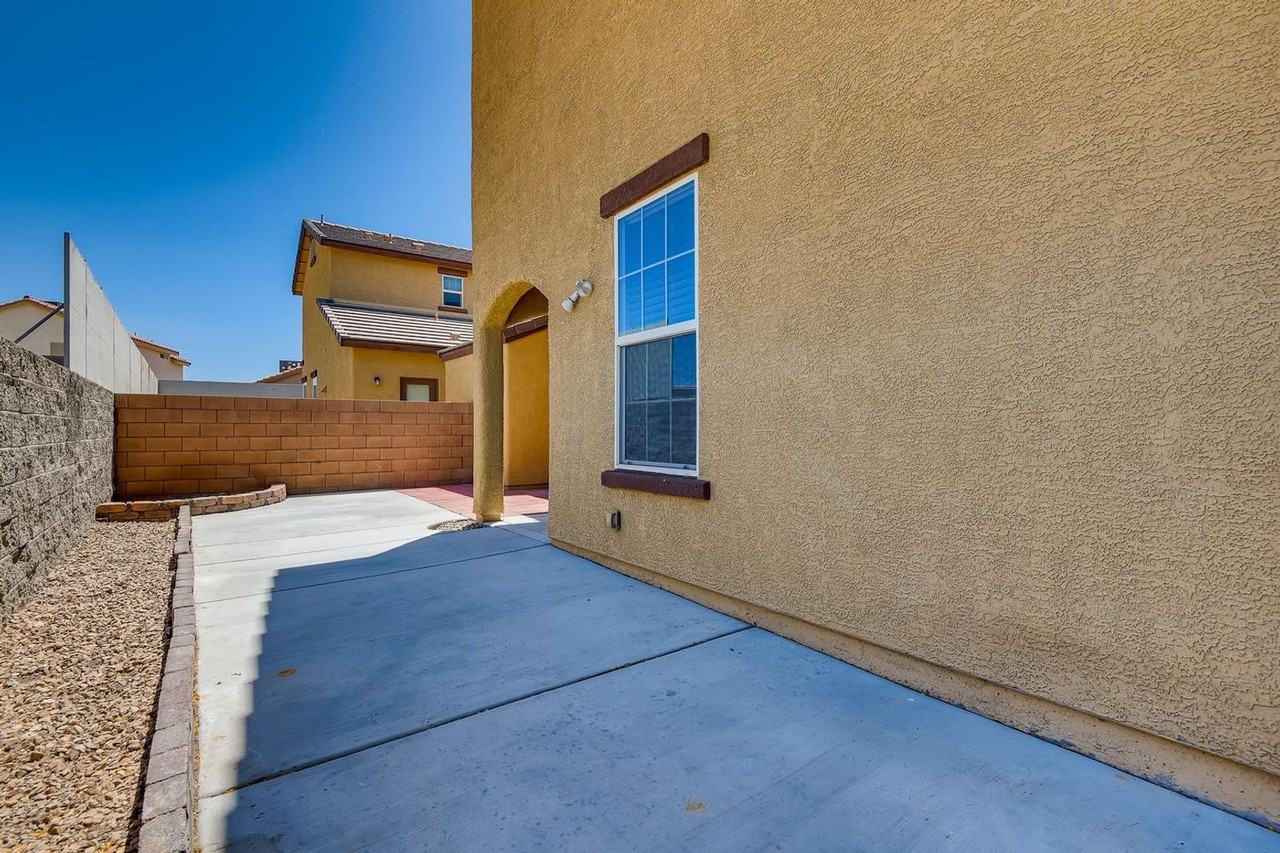 4658 Lime Straight Dr - Photo 2 of 28
