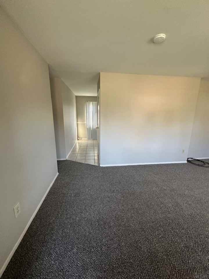 3264 Arnsby Road - Photo 3 of 11