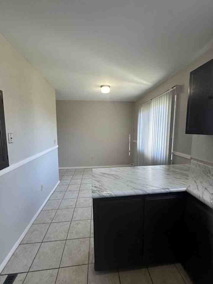 3264 Arnsby Road - Photo 6 of 11