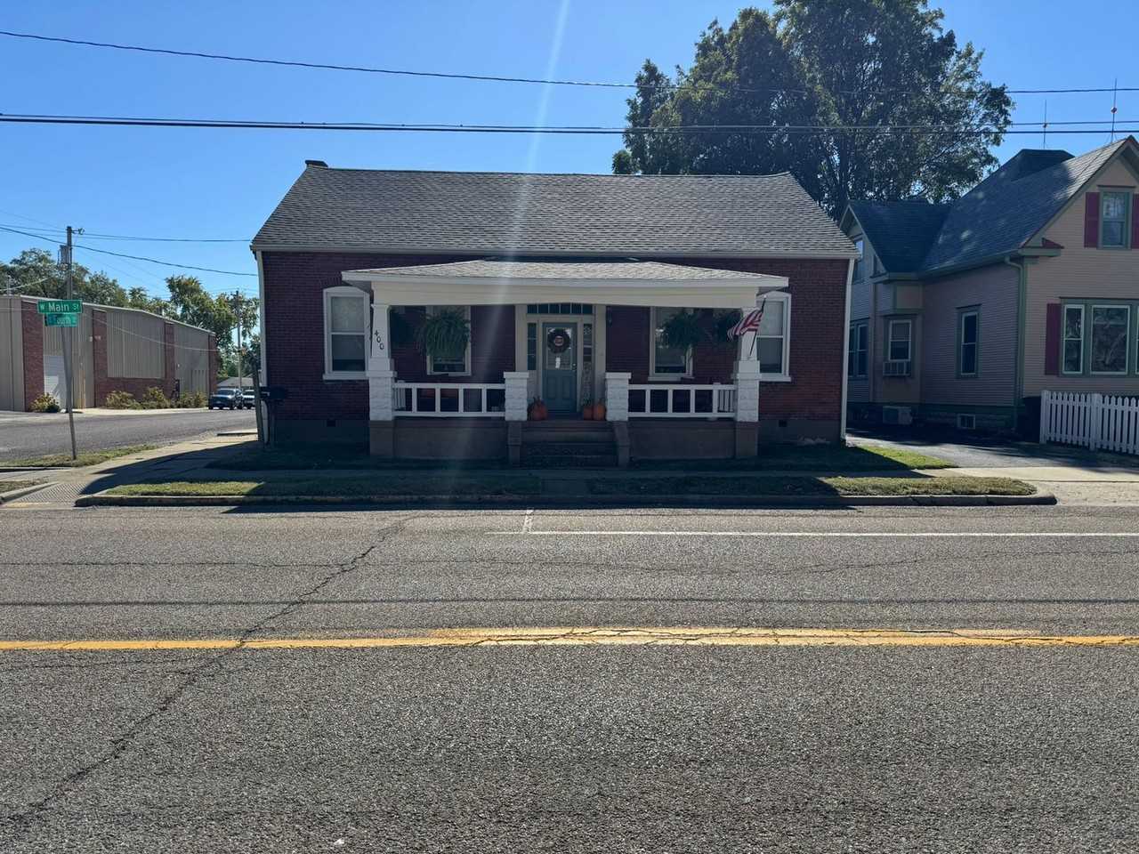 400 West Main Street - Photo 2 of 16