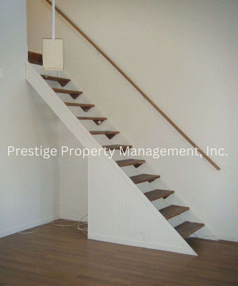 2744 North Country Club Road #202 - Photo 6 of 8