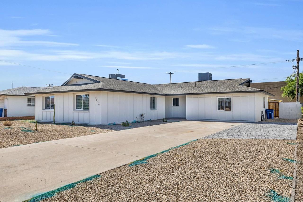 1219 East Riviera Drive - Photo 2 of 49