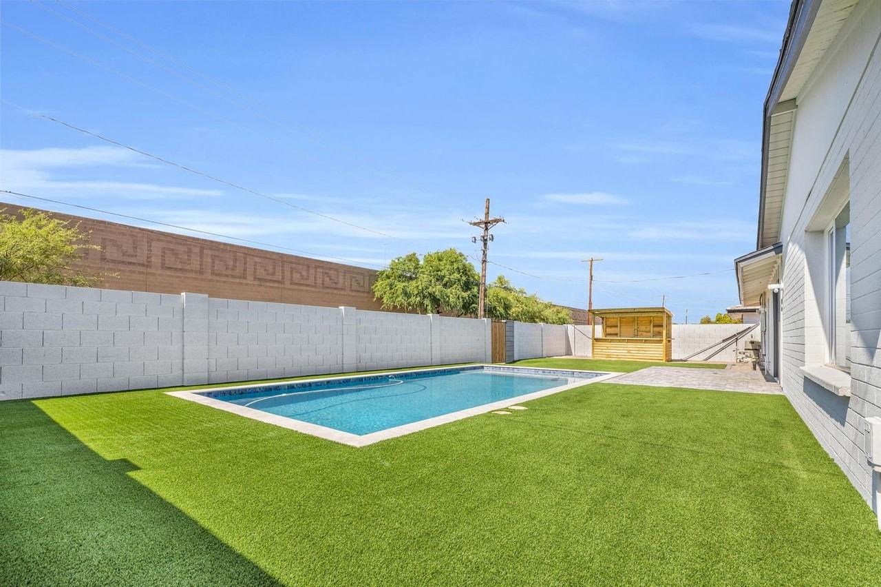 1219 East Riviera Drive - Photo 6 of 49