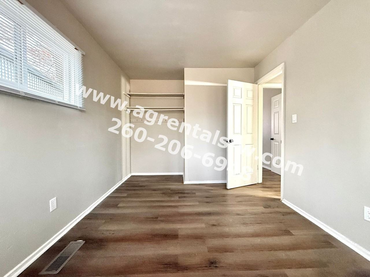 2431 Trentman Avenue - Photo 3 of 13