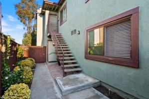 featured image of 33356 Cheltam Way