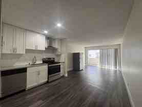 425 Coronado - Photo 1 of 1