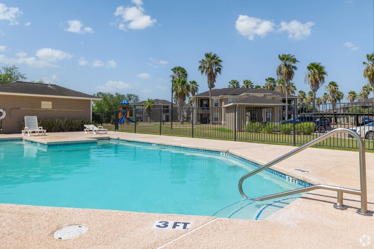 Amistad Apartments - Photo 2 of 20