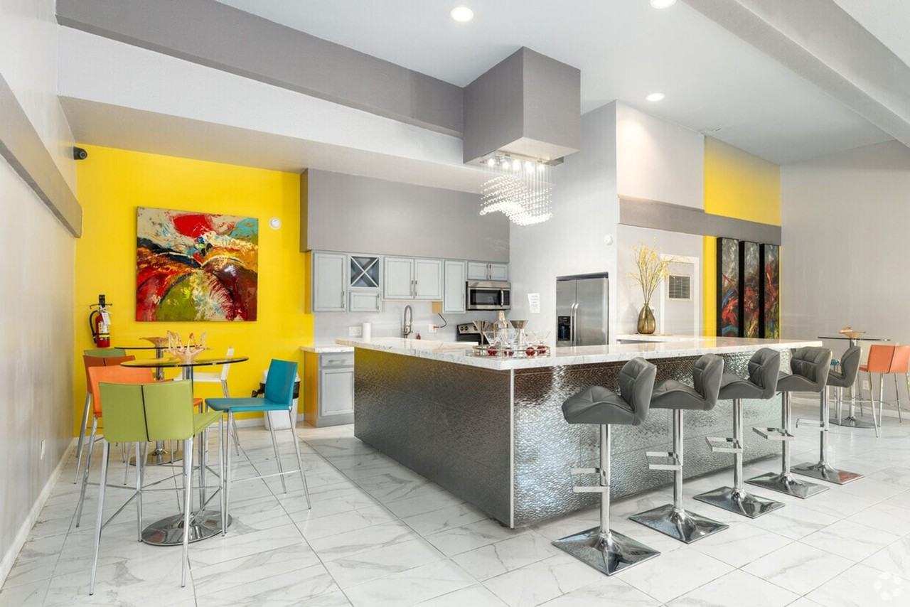 La Estancia Apartments - Photo 3 of 3