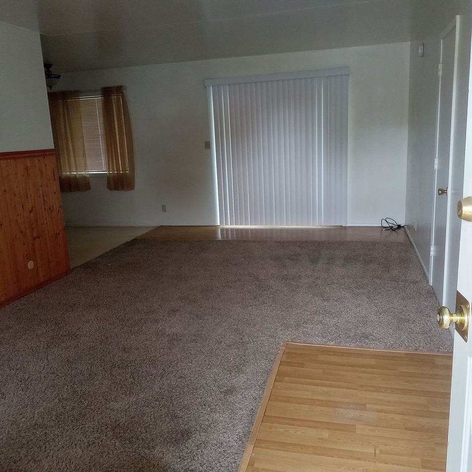 971 Ontario Street - Photo 5 of 8