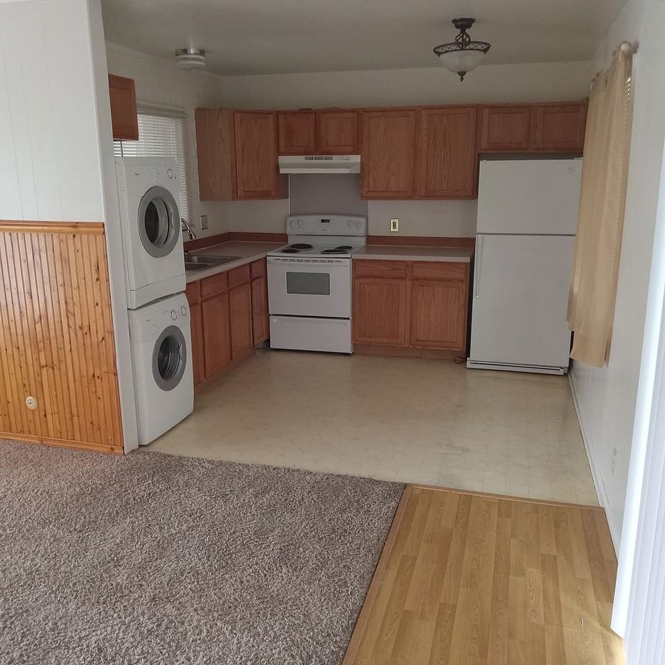 971 963, 971 & 983 W. Idaho Avenue - Photo 2 of 8