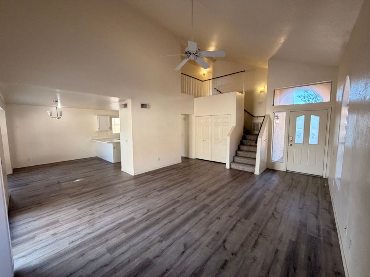 3310 W Golden Ln - Photo 2 of 24