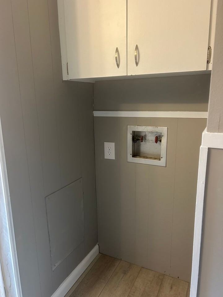 405 Lindenhurst Dr - Photo 4 of 14