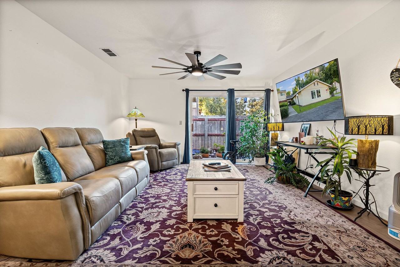 1397 Nord Avenue - Photo 5 of 18