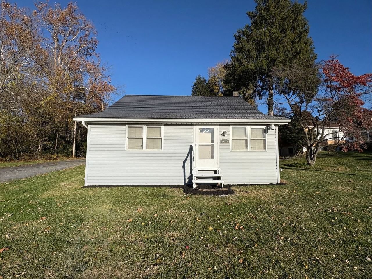 2618 River Rd - Photo 2 of 27