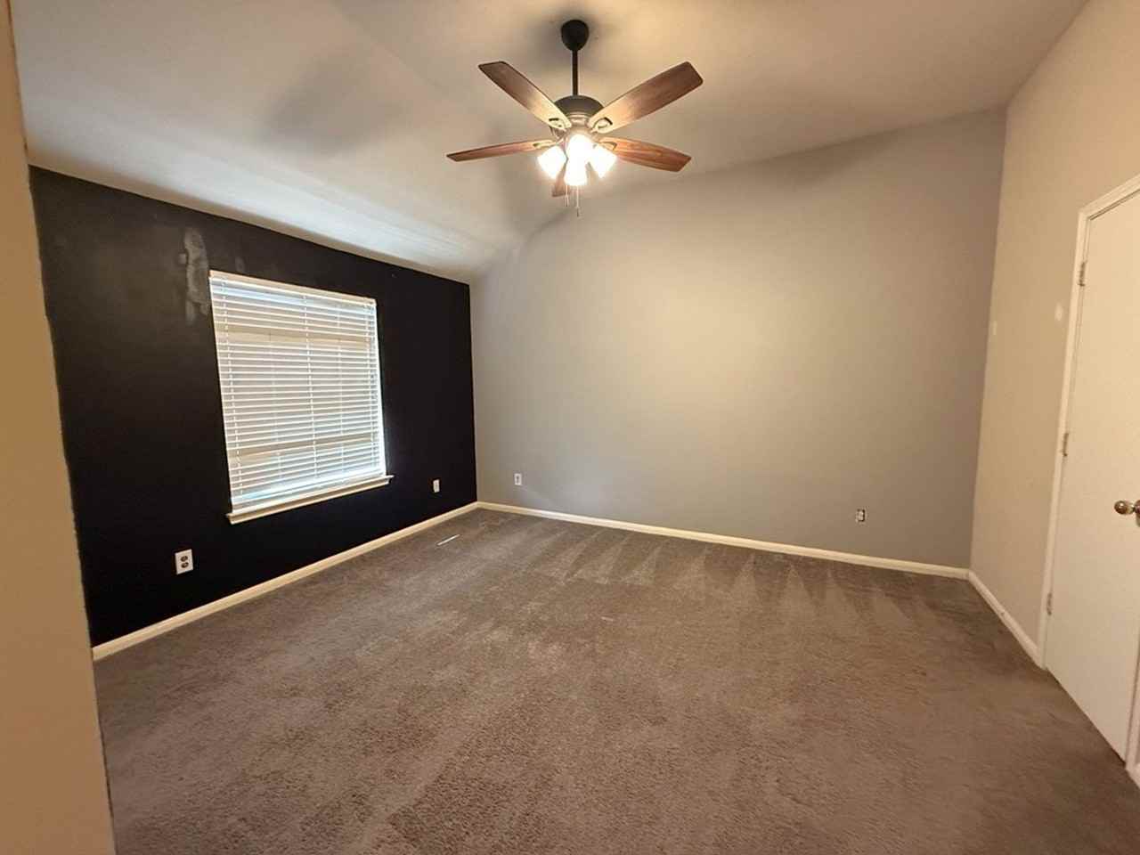 2746 Hidden Spring Falls Dr - Photo 6 of 20