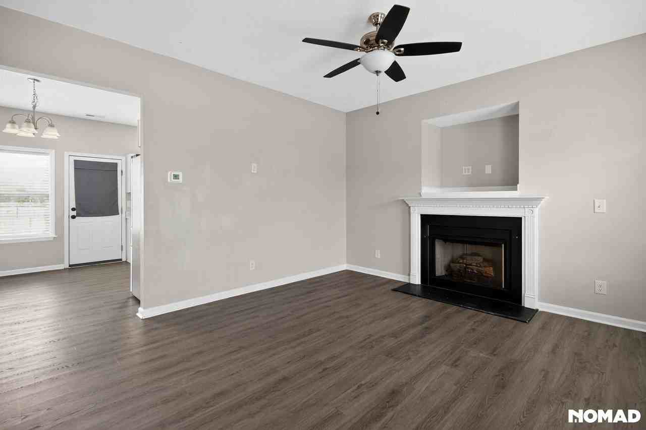 123 Hardin Dr - Photo 5 of 32