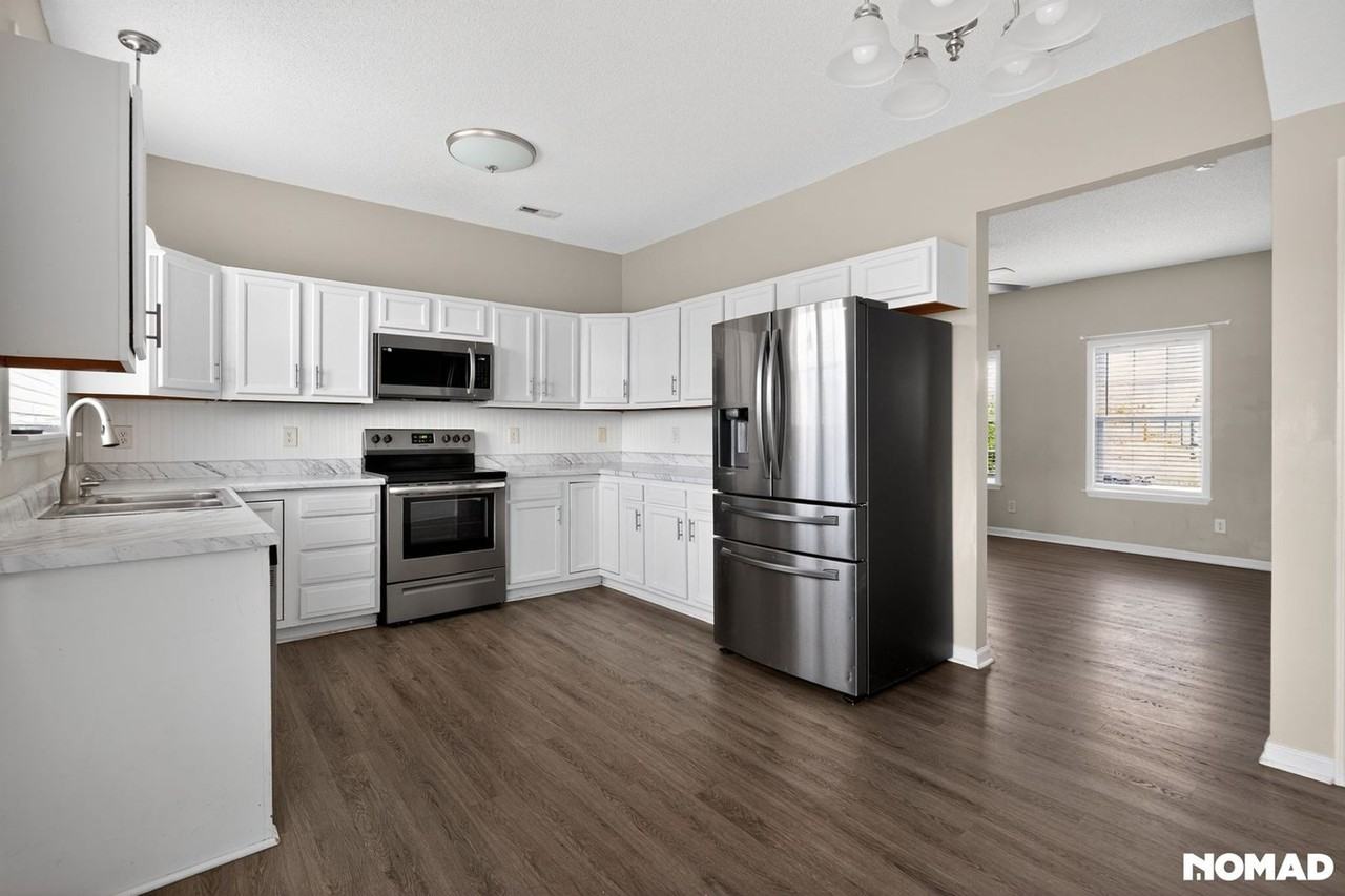 123 Hardin Dr - Photo 7 of 32