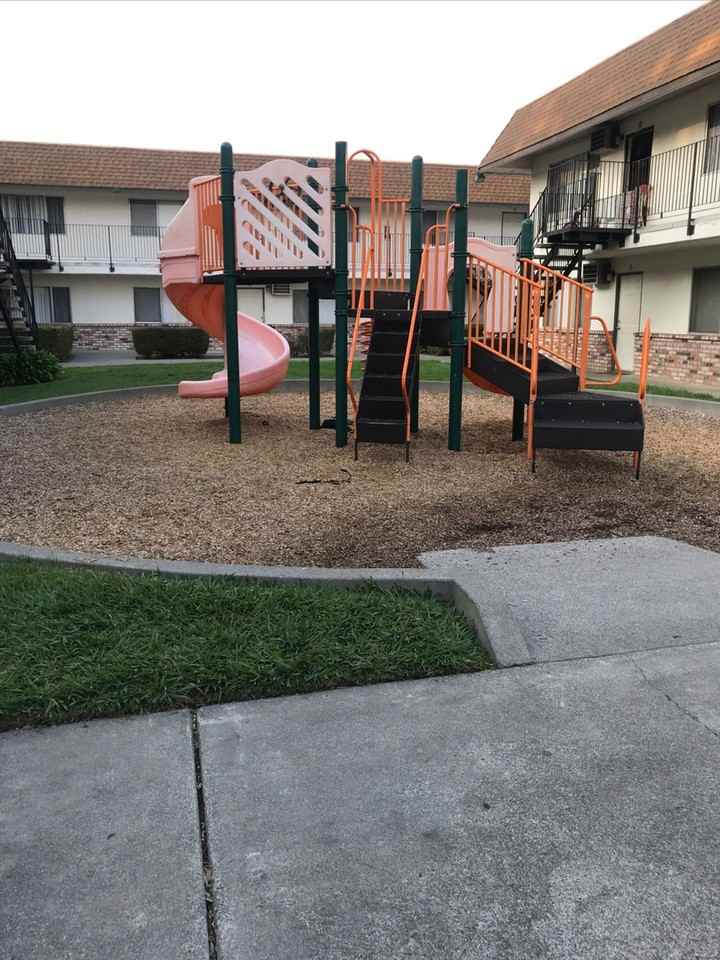 Fairfield Heights Apartments - Photo 4 of 8