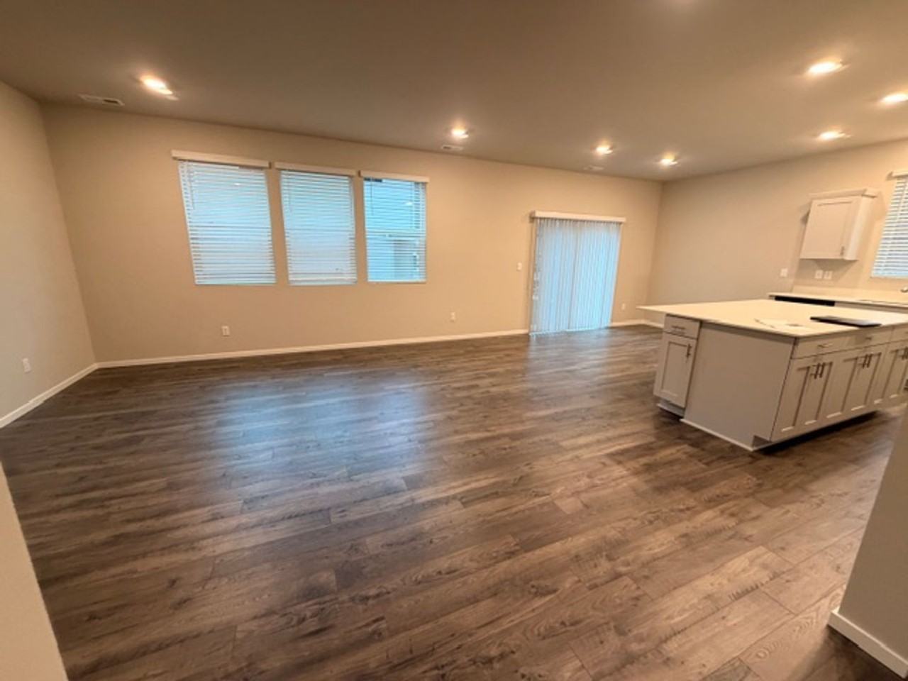 7322 281st Pl Nw - Photo 4 of 26