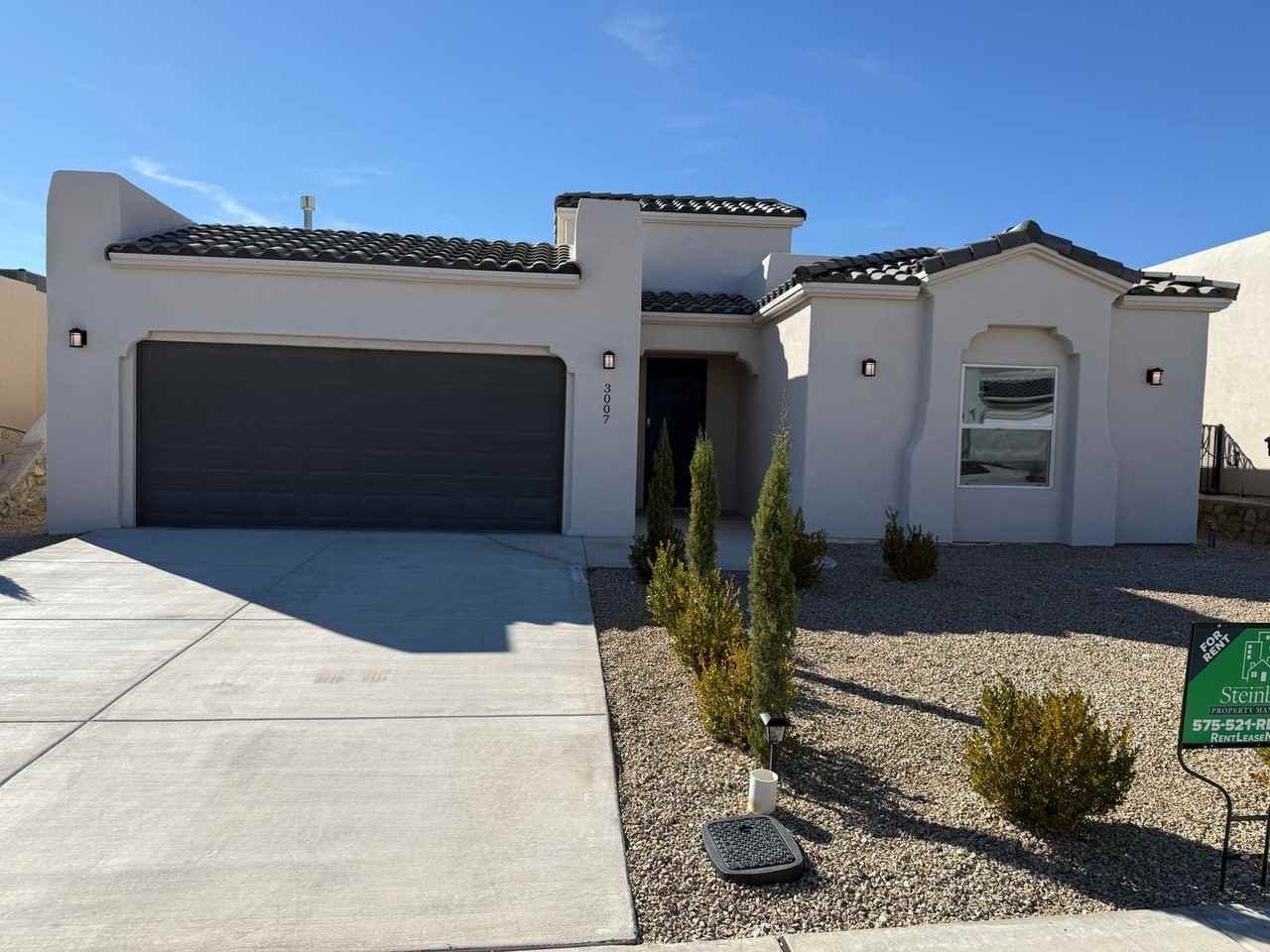 3007 Don Buck Dr - Photo 2 of 47