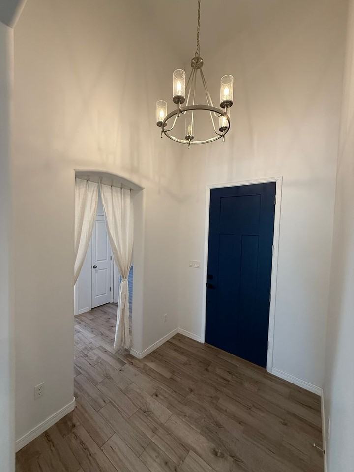 3007 Don Buck Dr - Photo 4 of 47