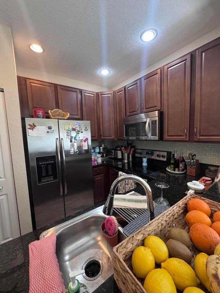 169 Monterey Bay Drive - Photo 2 of 17