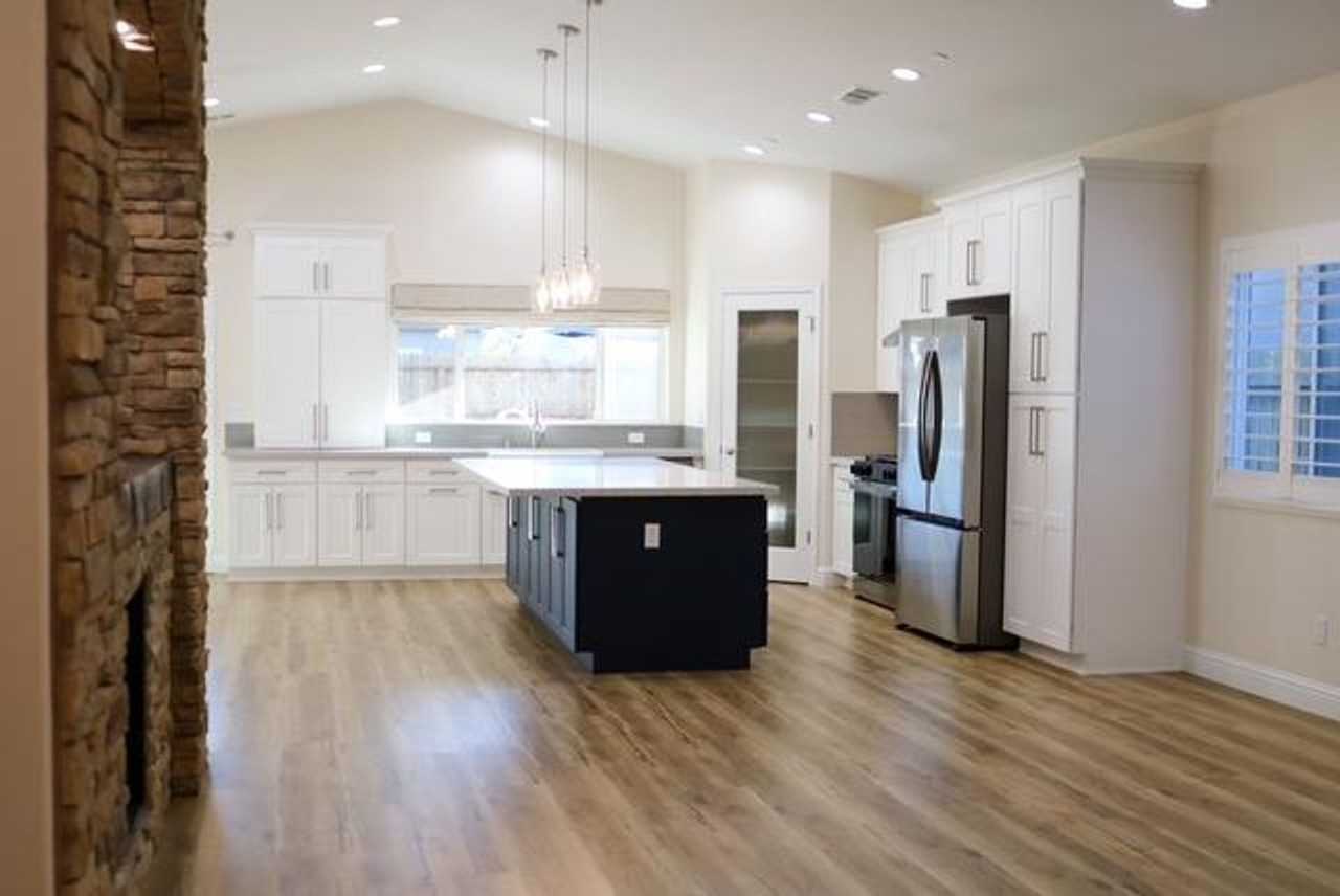 729 Castellina St - Photo 5 of 37
