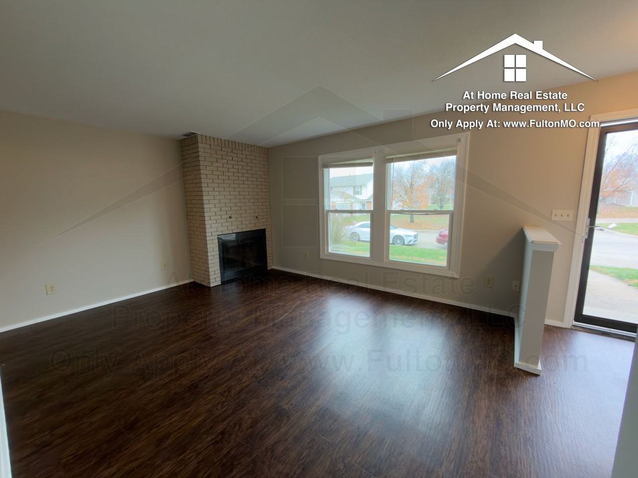 1822 Springdale Ct - Photo 2 of 33