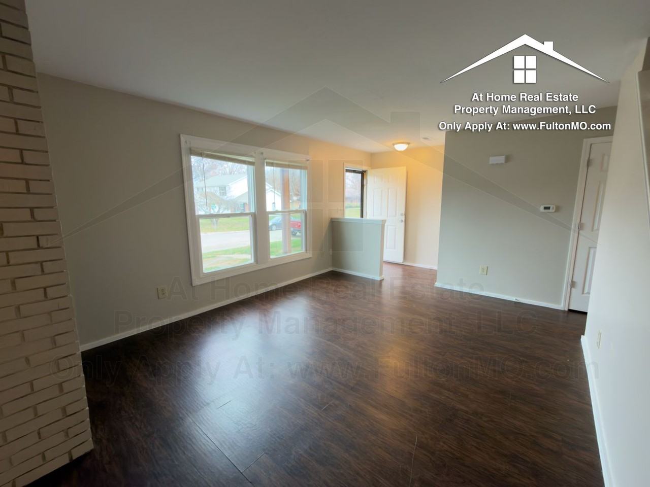 1822 Springdale Ct - Photo 3 of 33