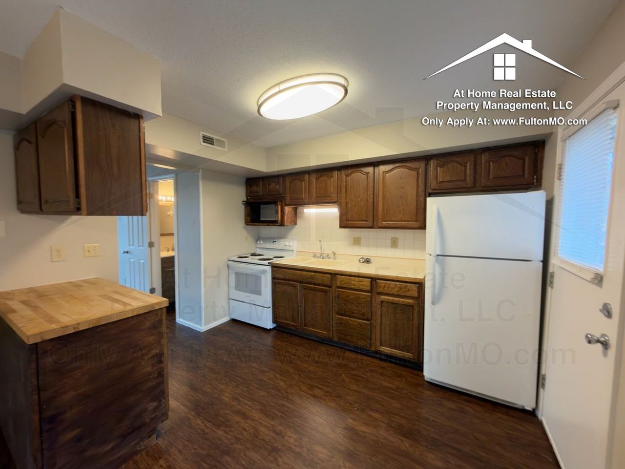 1822 Springdale Ct - Photo 6 of 33