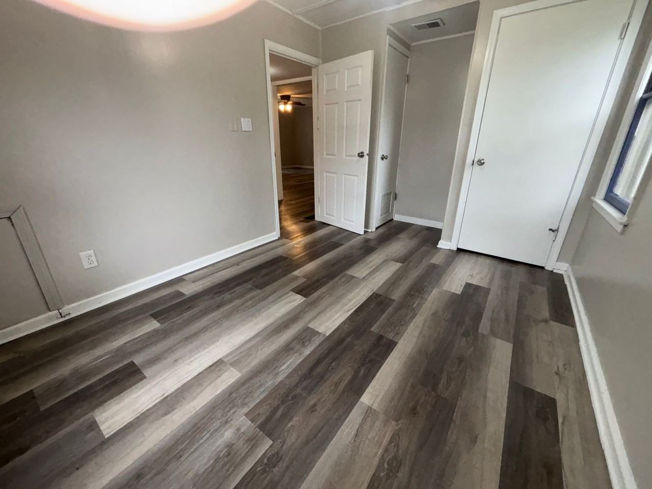 203 W Magnolia St - Photo 5 of 13