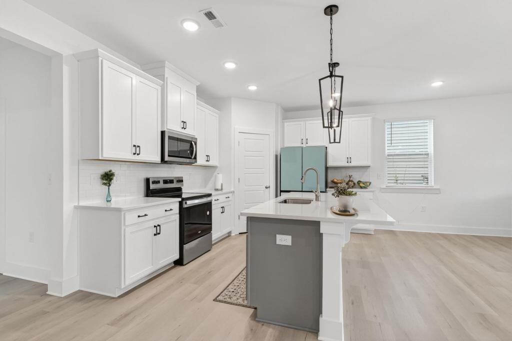 163 Little Creek Dr - Photo 6 of 41