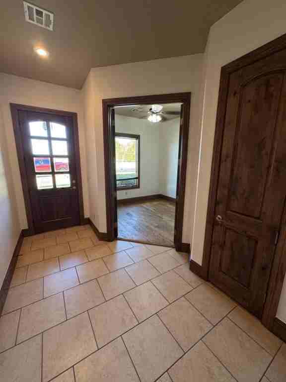 1112 Black Jack Drive - Photo 2 of 23