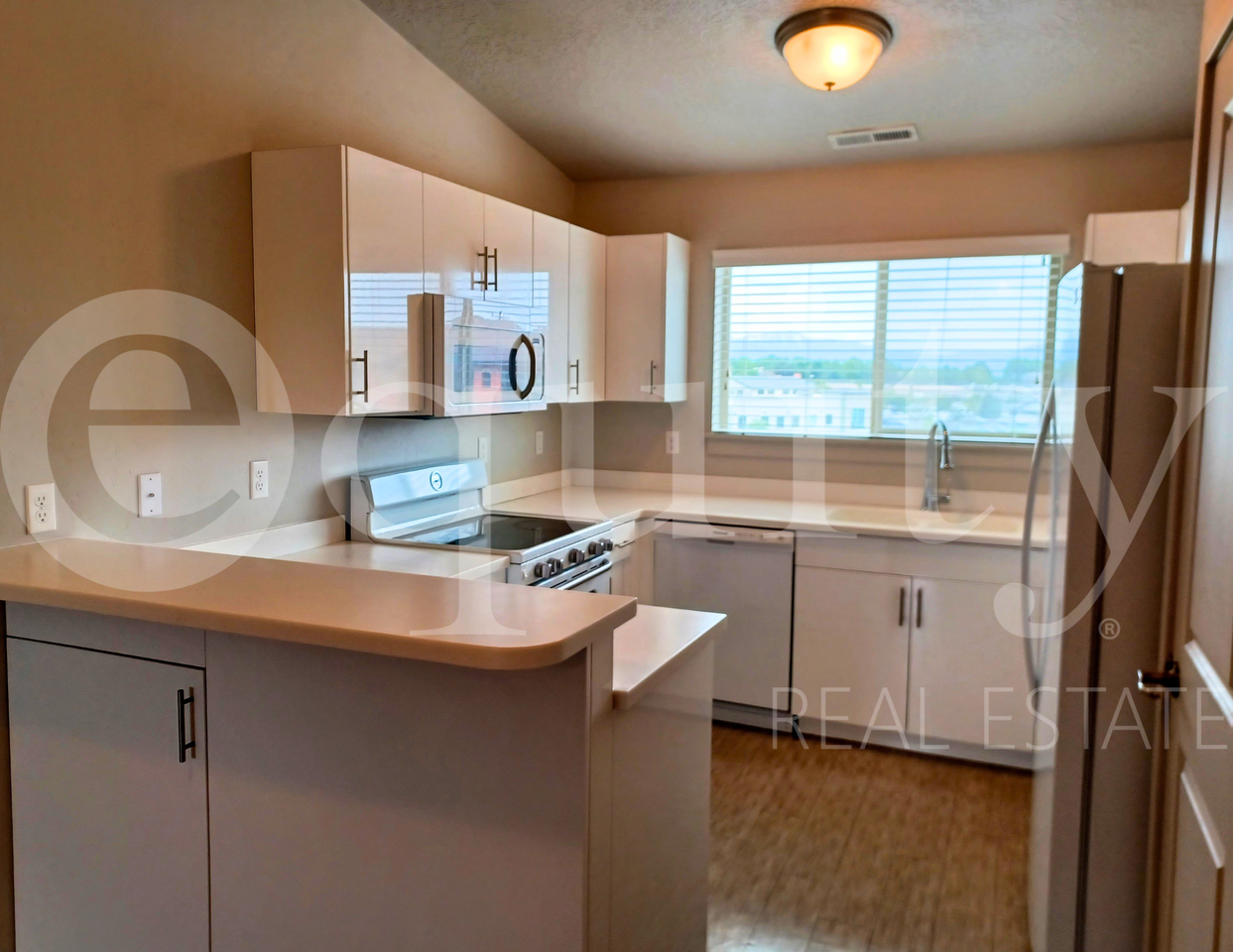 1055 W.N. #1 - Photo 2 of 20