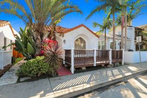 featured image of 5768 East Campo Walk