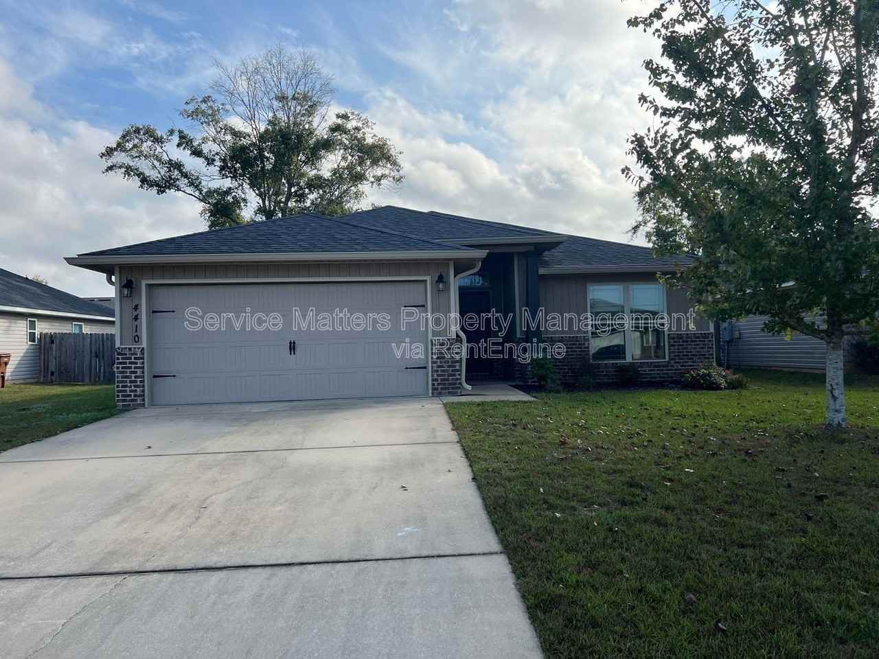 4410 Thistle Pine Court