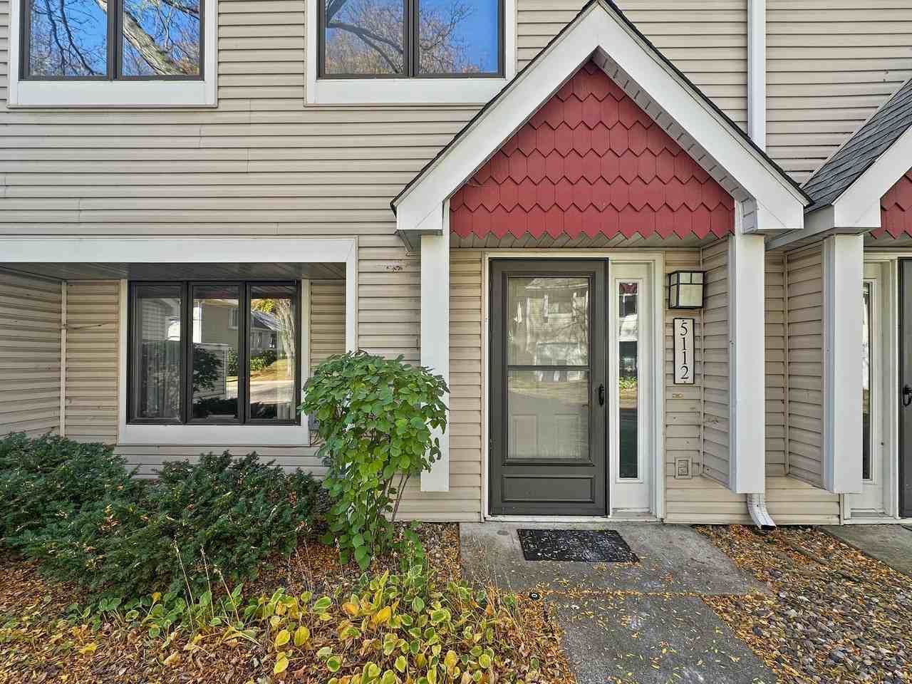 5112 41st Ave S - Photo 2 of 16