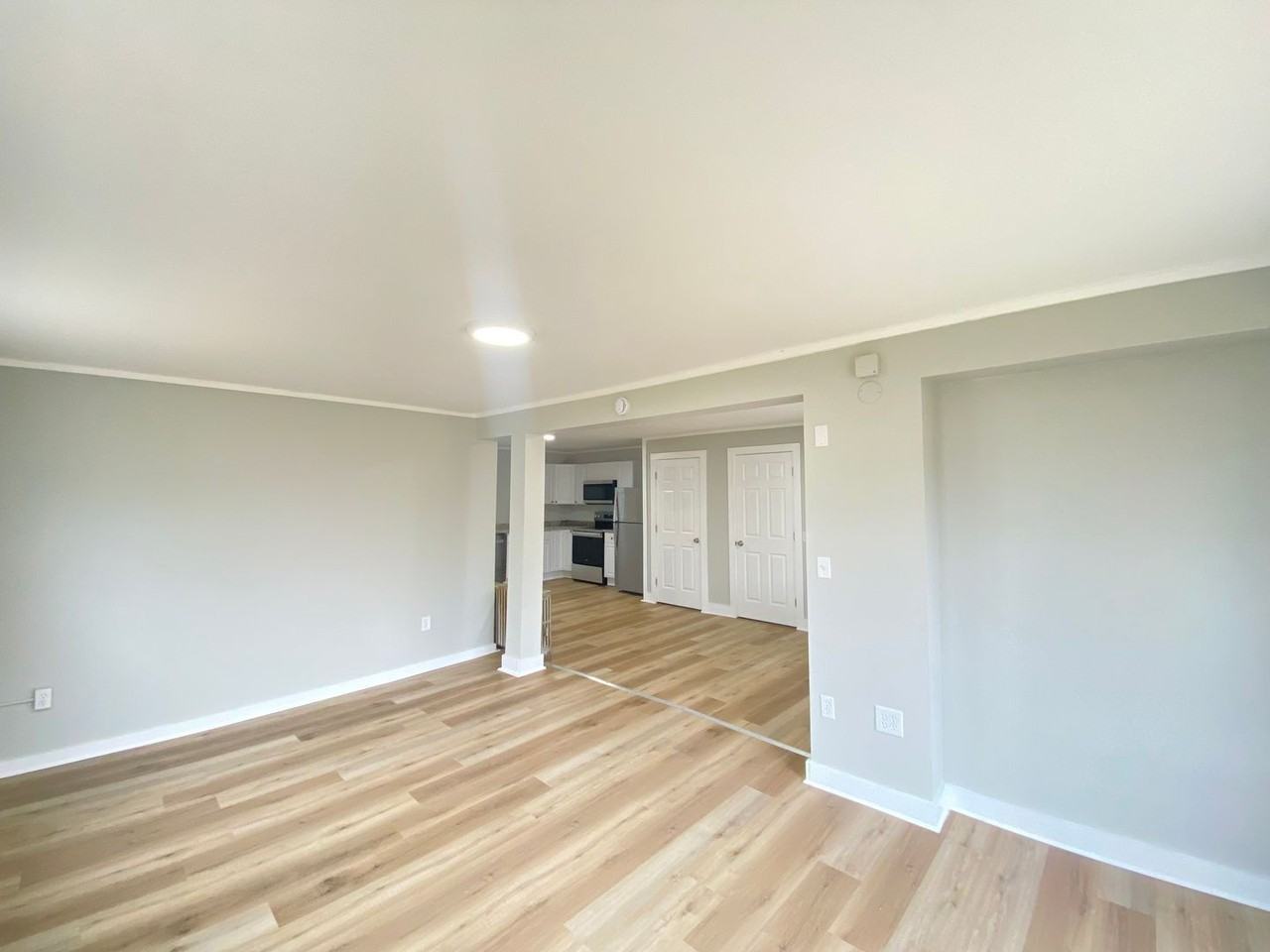 241 S Main St #C - Photo 7 of 14