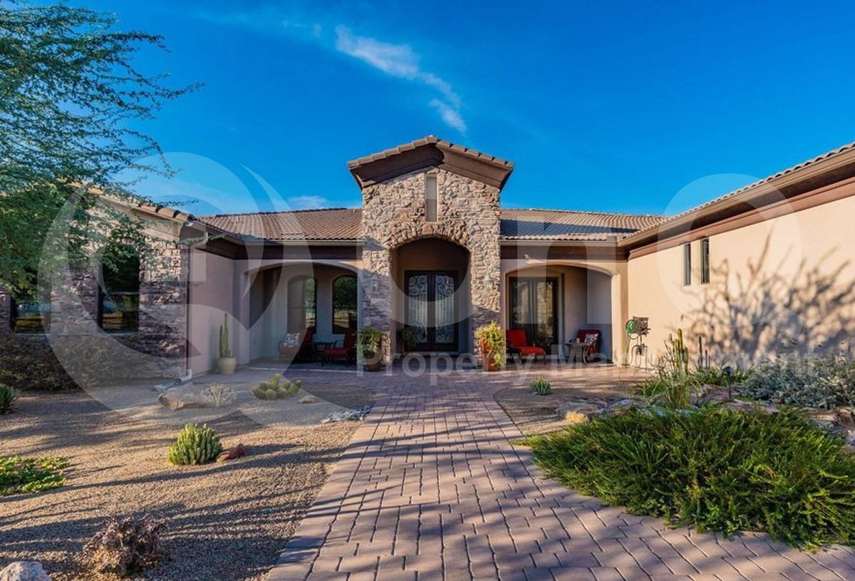 6762 W Hombre Rd - Photo 3 of 50