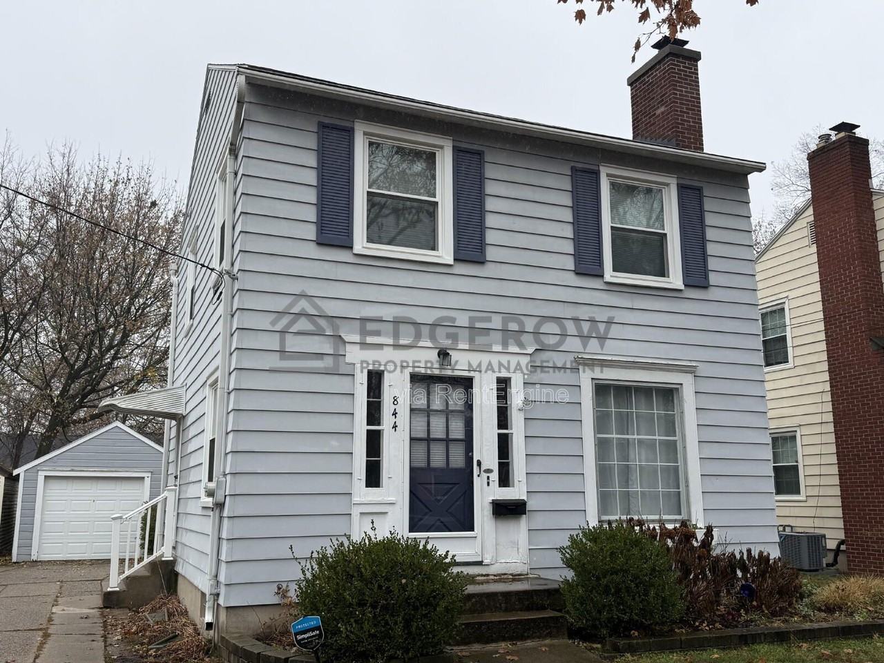 844 Reynard Street Southeast