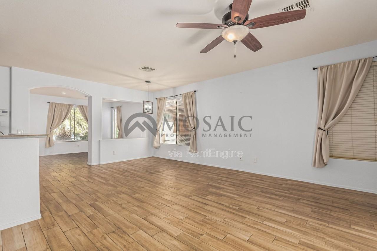 105 E Piccolo Ct - Photo 6 of 30