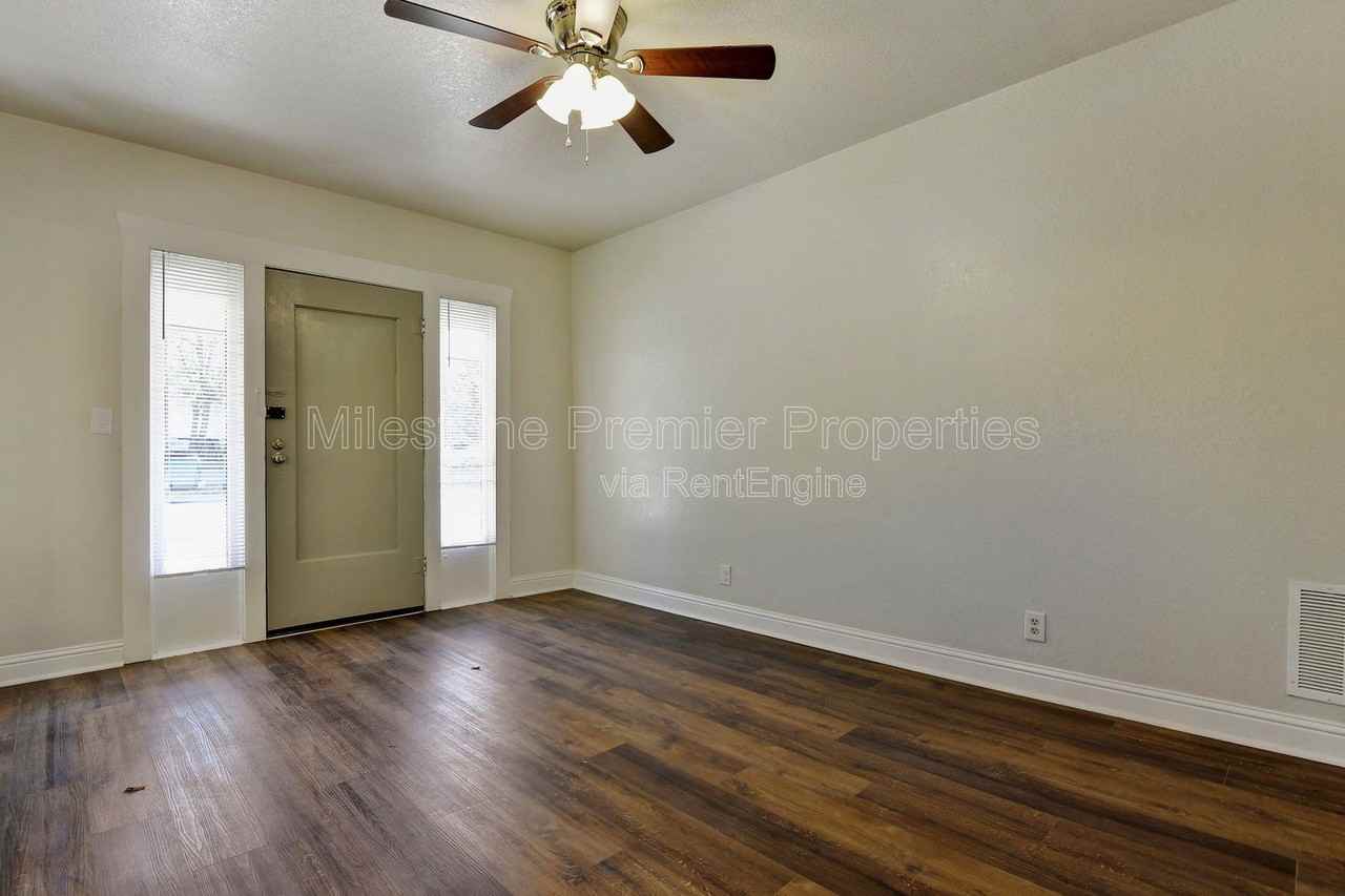 1115 S Rusk Ave - Photo 4 of 13