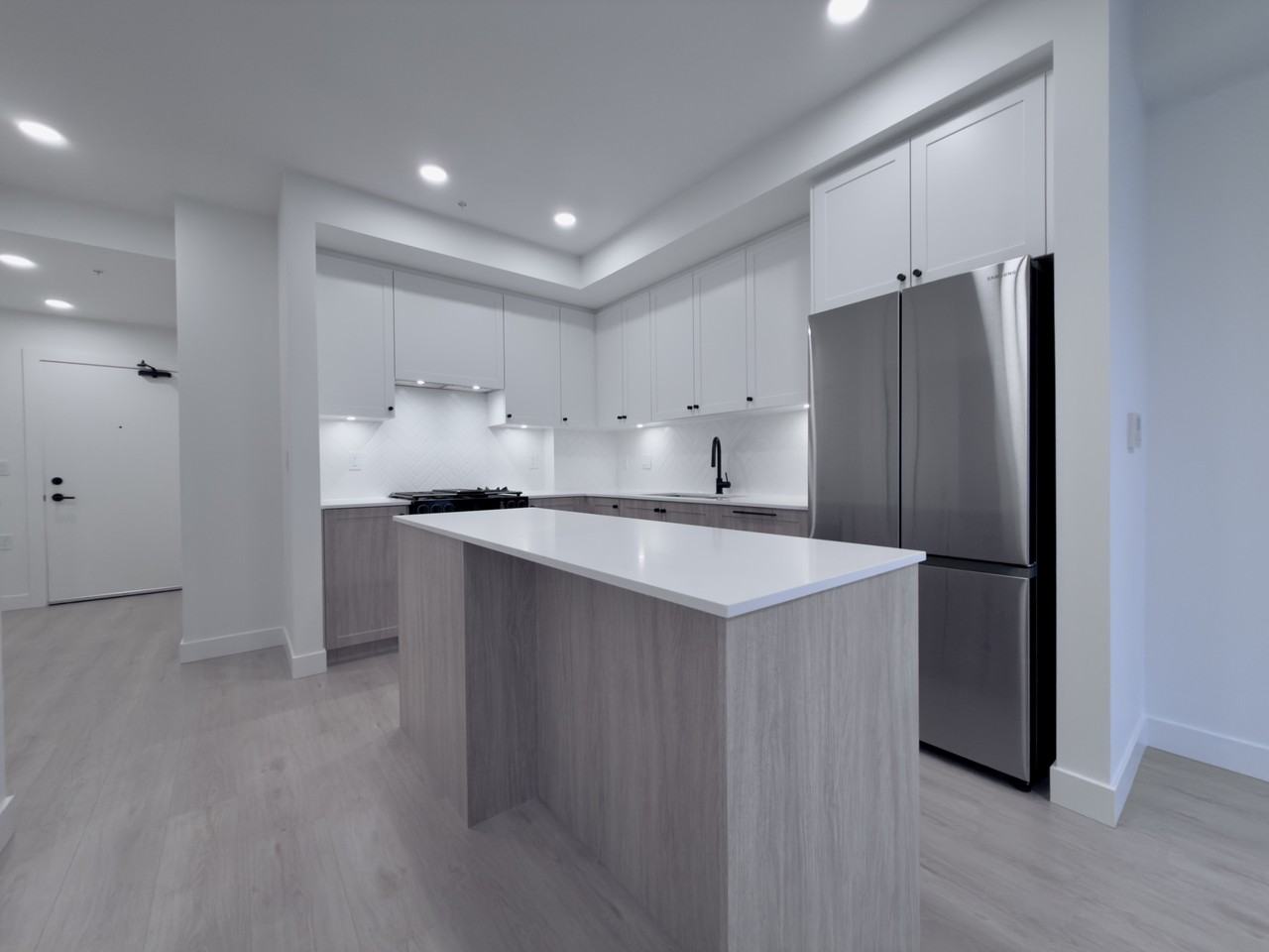 19911 76 Avenue #2xx - Photo 3 of 13