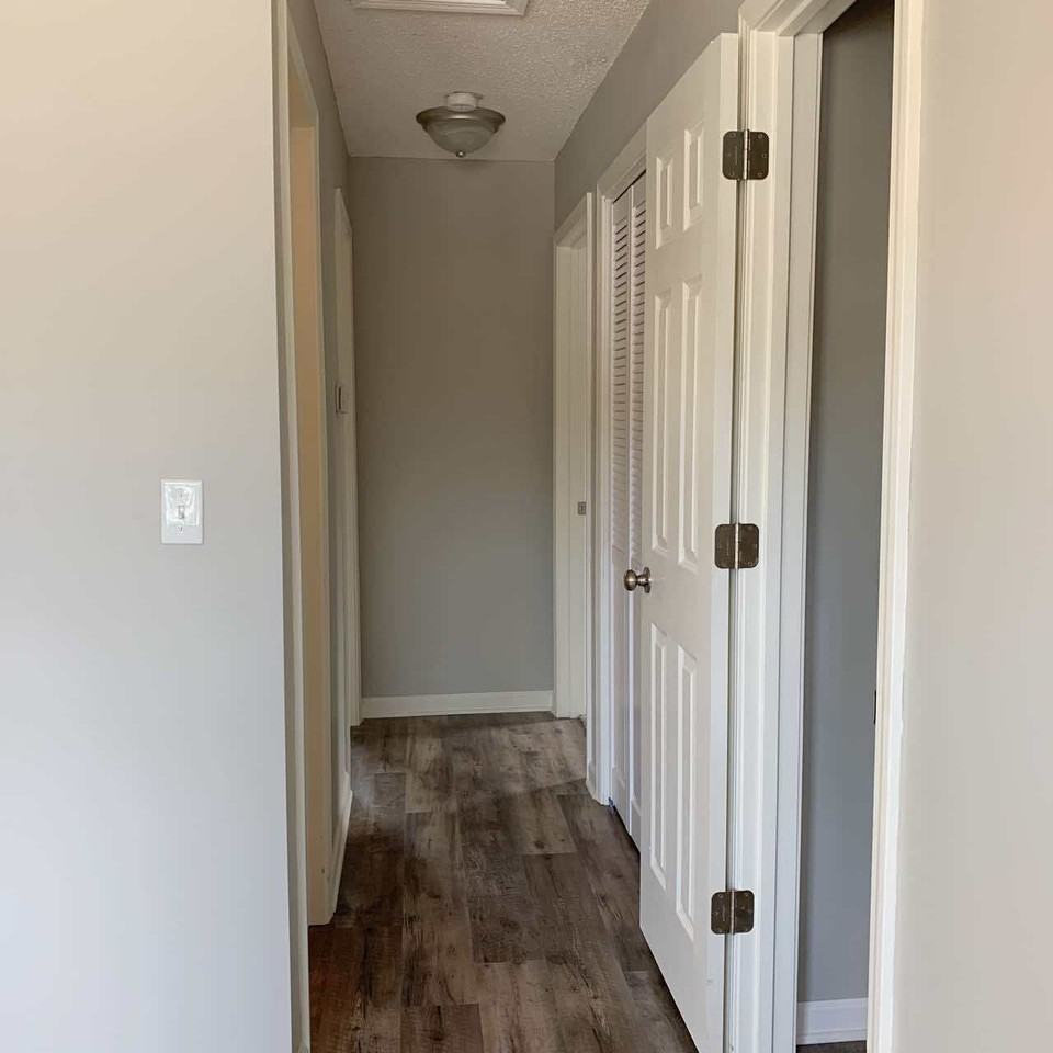 126 Se 235th Rd #2 - Photo 2 of 7