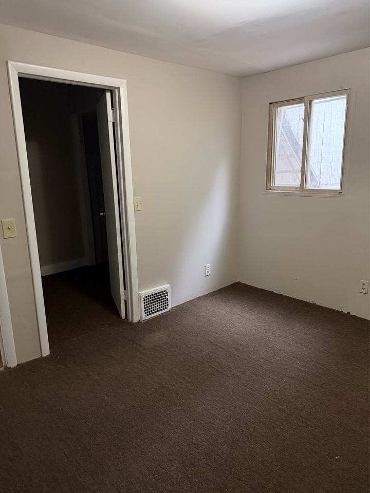 922 Dakin St #1 - Photo 3 of 22