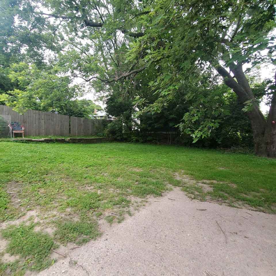 817 S Elm Ave #2 - Photo 7 of 10