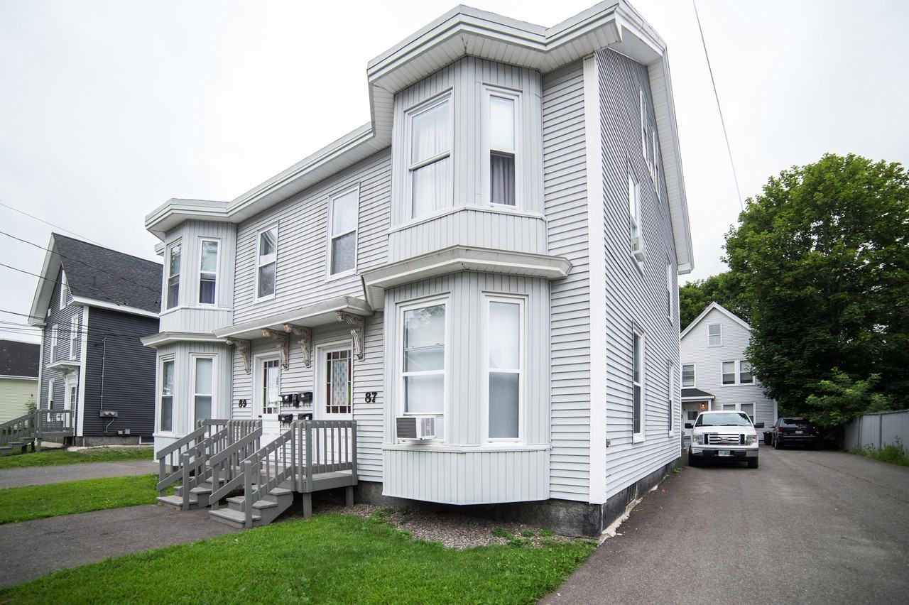 87B 1st St - Photo 2 of 15